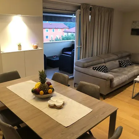 Apartment Sunny Ana Medulin